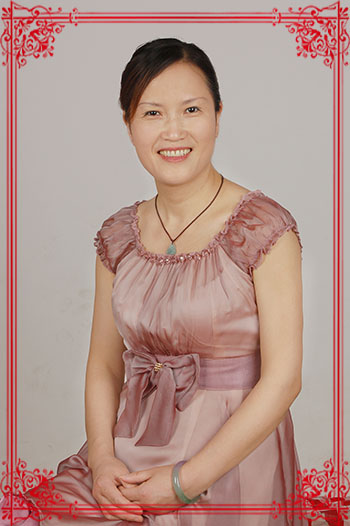 黄美云——工艺美术师